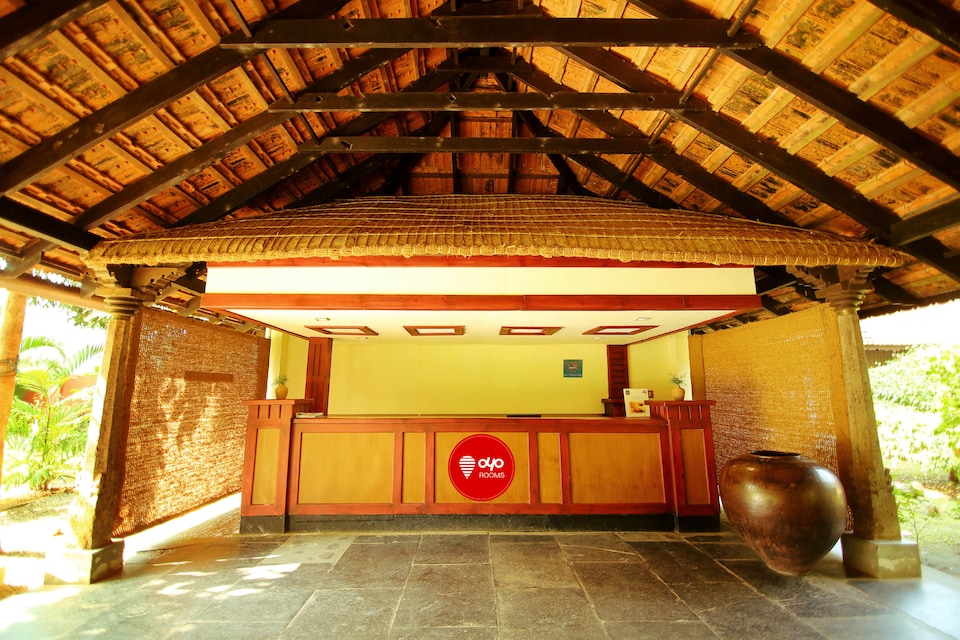 OYO 3945 MIR Hotels, Alappuzha Town Alappuzha, अलाप्पुझा