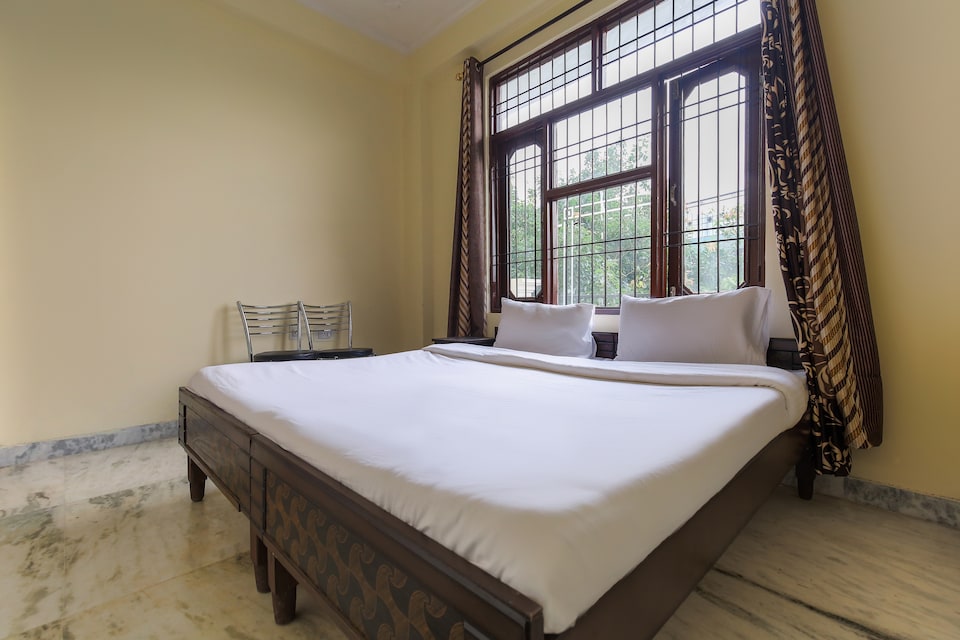 SPOT ON 43930 Hotel Yuvraj Plaza, Chandigarh, Chandigarh