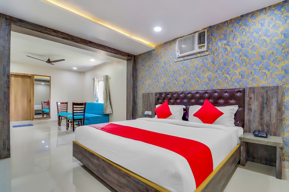 OYO 43931 Hotel Raj Palace, Azamgarh, Azamgarh