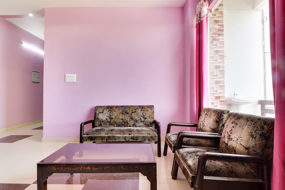OYO 43937 Sahara Homestays, SGPGI Lucknow, Lucknow