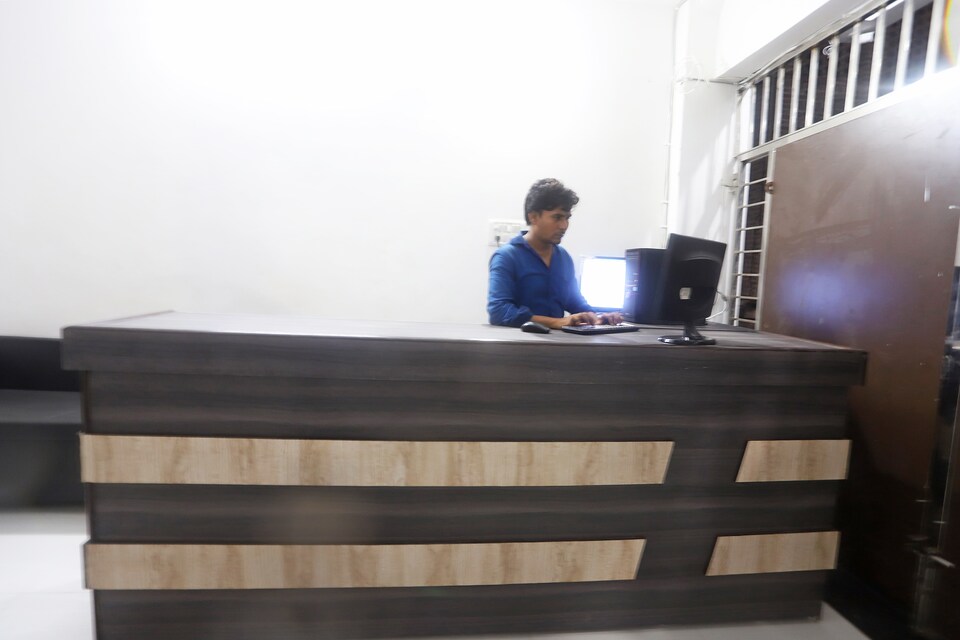 OYO 43945 Hotel Stay Inn Guest House, Padav, Gwalior