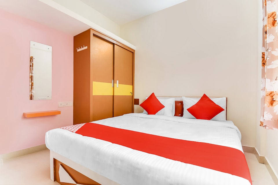 OYO 43984 Sri Radha Krishna Nilaya  OYO Rooms Bangalore  Book    1423 OYO