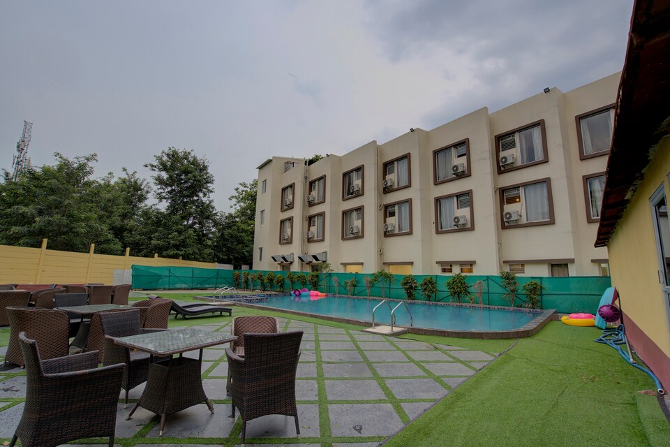 Palette - Saffron Suites, Chaibasa, Chaibasa