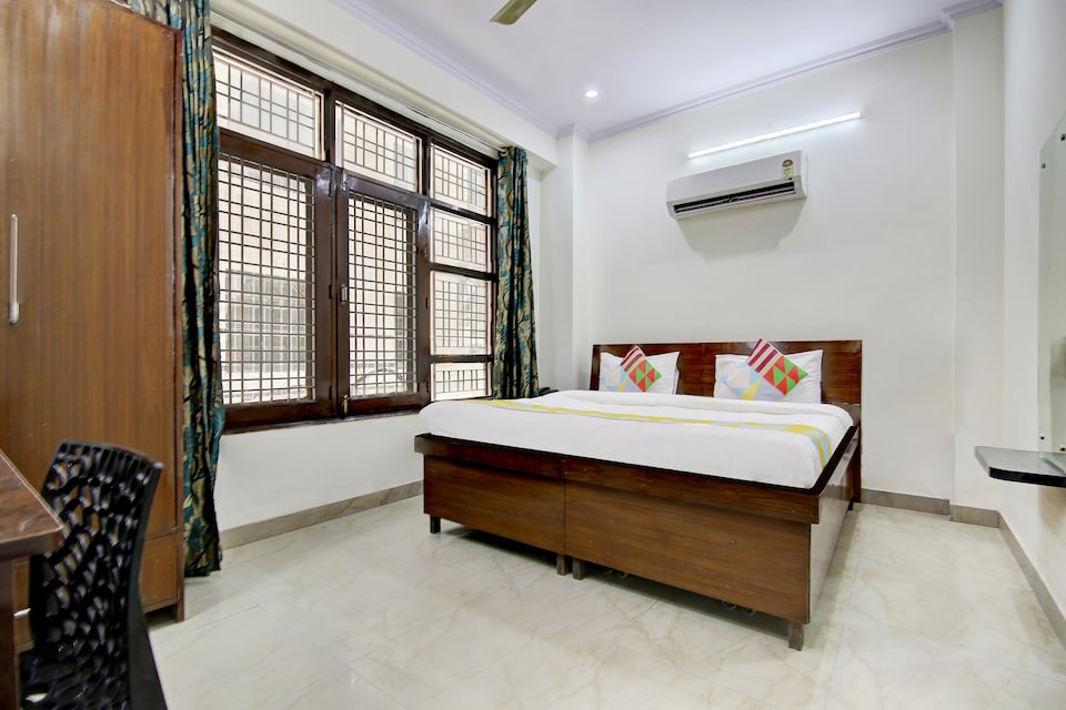 live on GRG2369, Medanta, Gurgaon