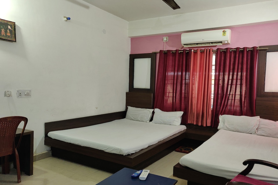 SPOT ON 44015 Hotel Manas, Daltonganj city, Daltonganj