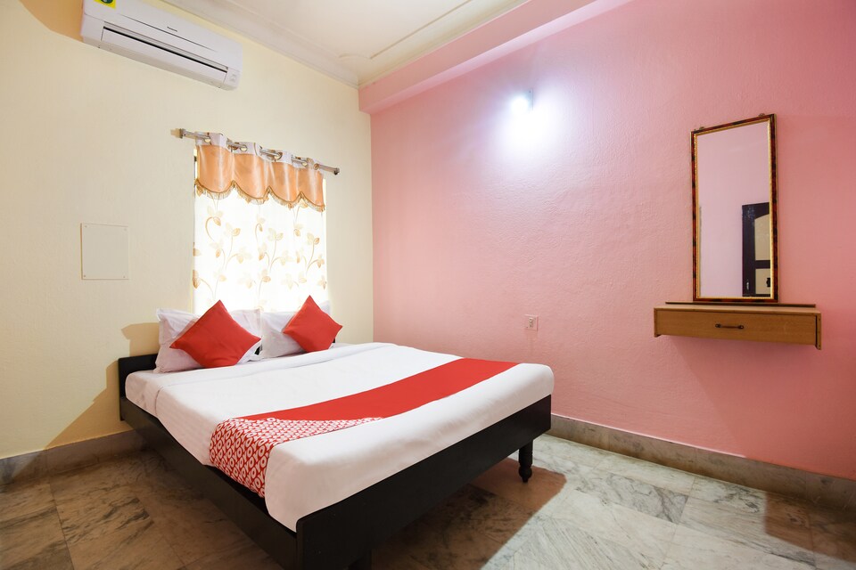 OYO 44016 Lodge Rituranga, Shantiniketan, Shantiniketan