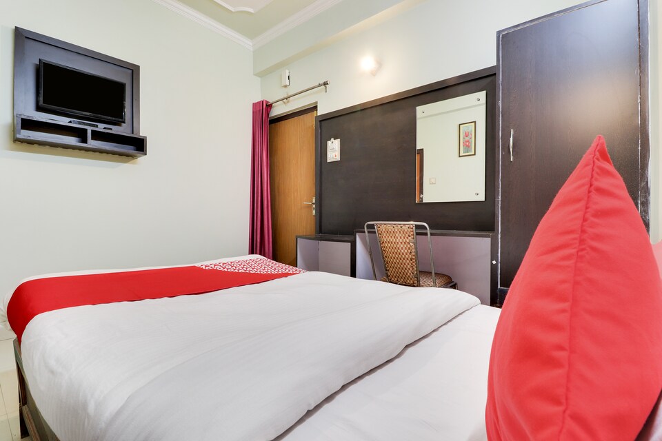 OYO 44030 Hotel Shehran Continental Bahraich , Bahraich, Bahraich