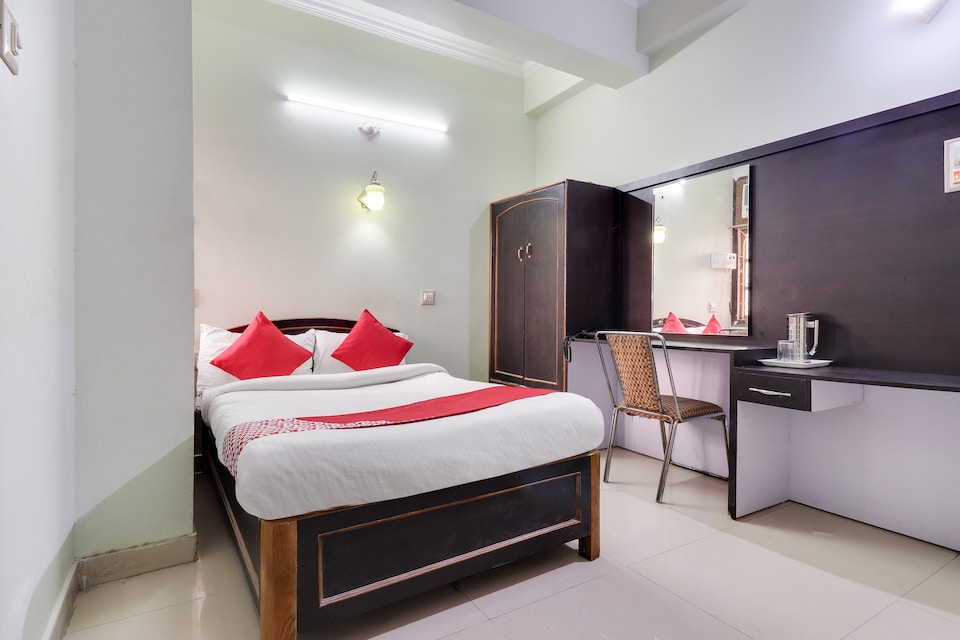 OYO 44030 Hotel Shehran Continental Bahraich , Bahraich, Bahraich