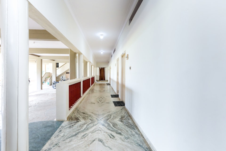 OYO Flagship 44062 Sri Ranganatha Palace, Mysore Outer, Mysore