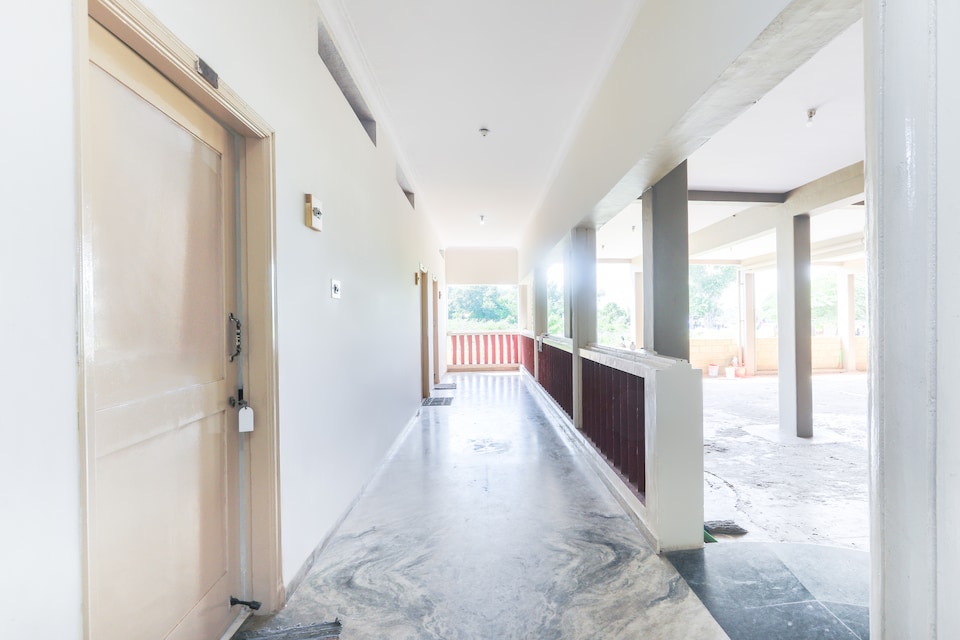 OYO Flagship 44062 Sri Ranganatha Palace, Mysore Outer, Mysore