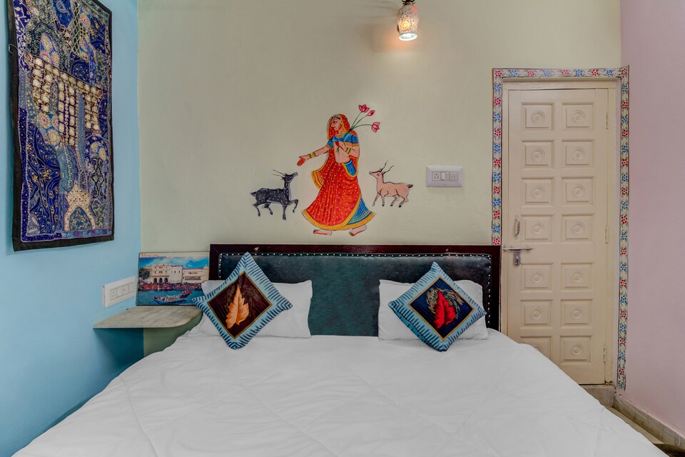 OYO 44066 Hanuman Ghat Guest House, Gulab Bagh, Udaipur