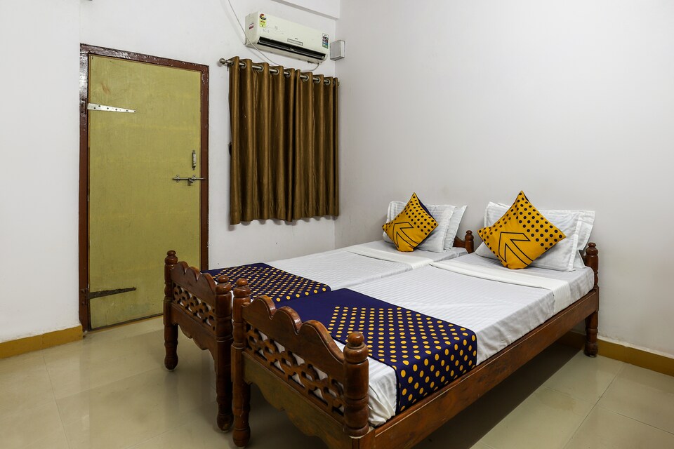 OYO 44083 Kunj Guest House, Gir, Gir