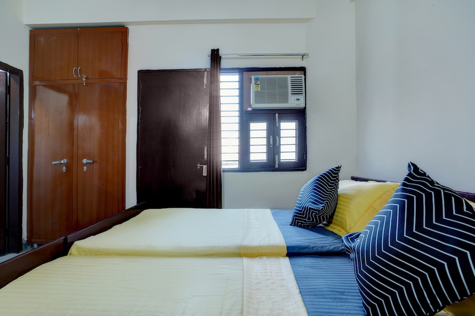 OYO LIFE GRG1529 Golf Course Rd, Huda 2 Gurgaon, Gurgaon