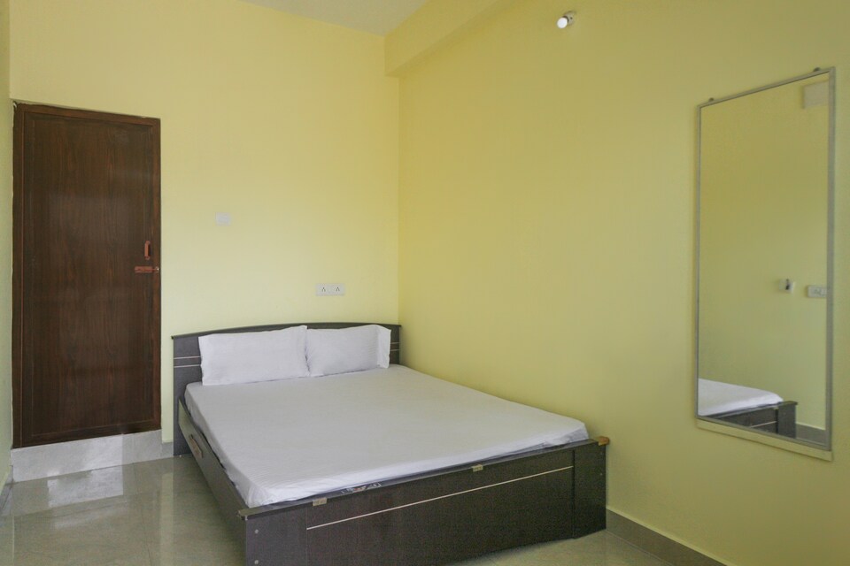 SPOT ON 44116 Abi Inn, Ambattur, Chennai