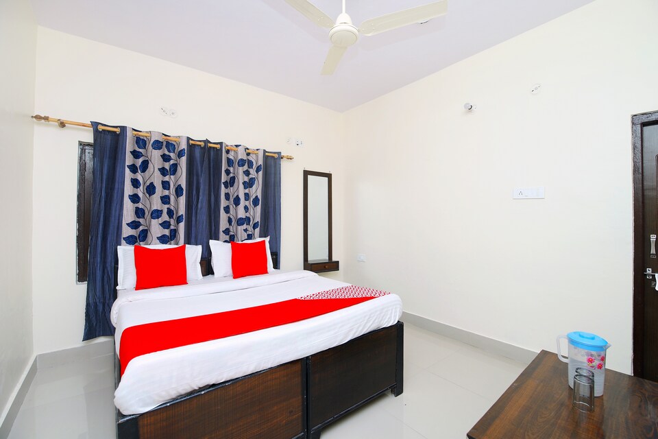 OYO 44121 Hotel Varnita, Uttarkashi, Uttarkashi