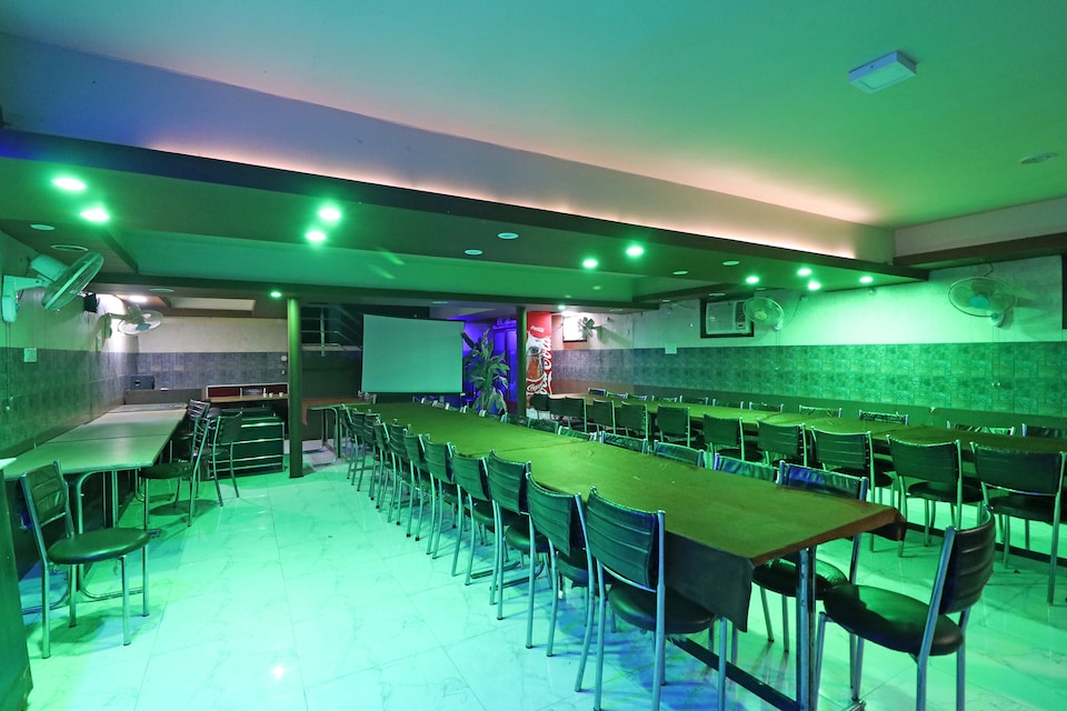 OYO 3956 Home Stay Punjabi Handi, Avas Vikas, Rudrapur
