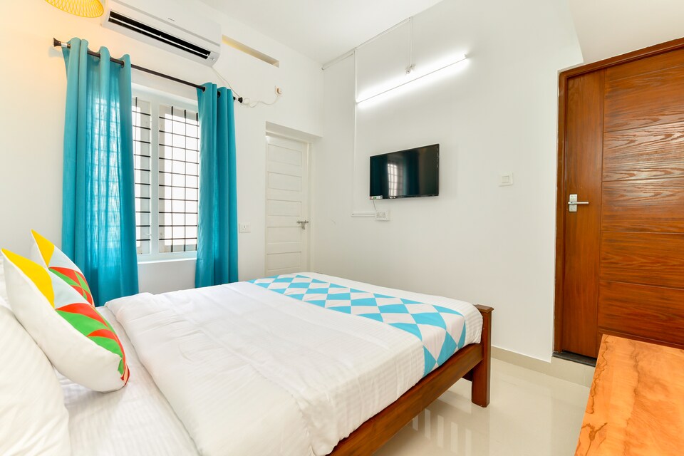 OYO 44125 Vibrant Cyber Apartment, Kakkanad Kochi, Kochi