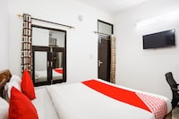 HOTEL O DEVI PALACE INN