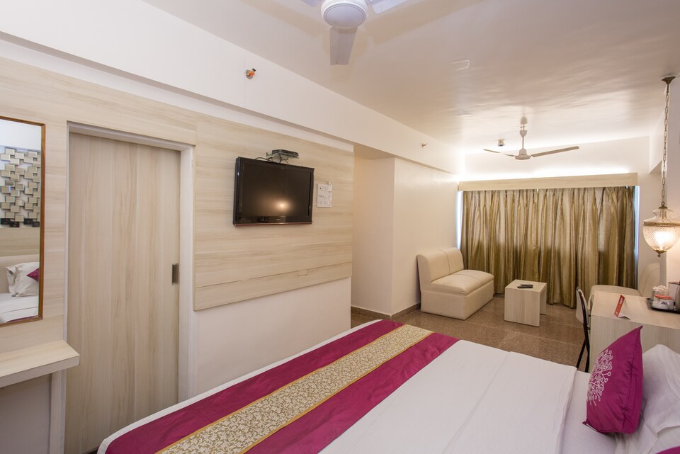 OYO 3958 Hotel Samraj, Mumbai International Airport, Mumbai