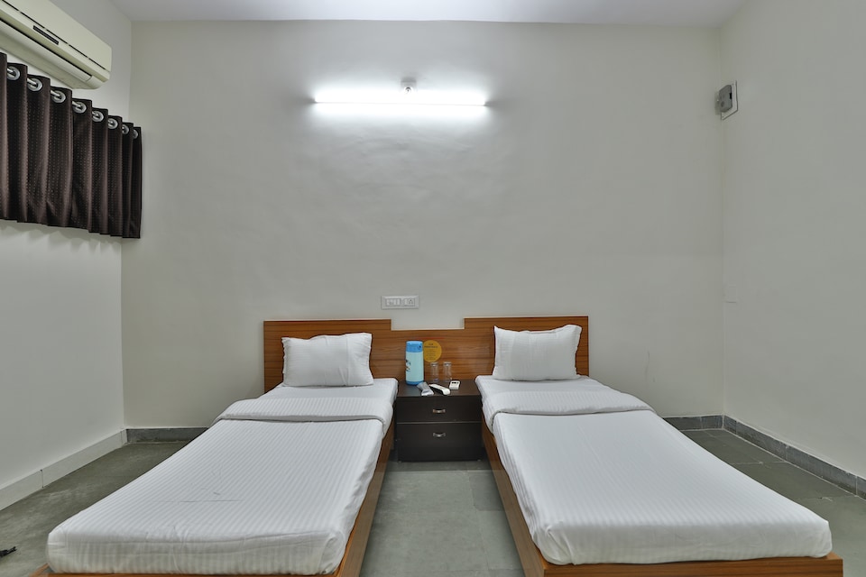 SPOT ON 44144 Hotel Sahyog & Guest House, Viramgam, Ahmedabad