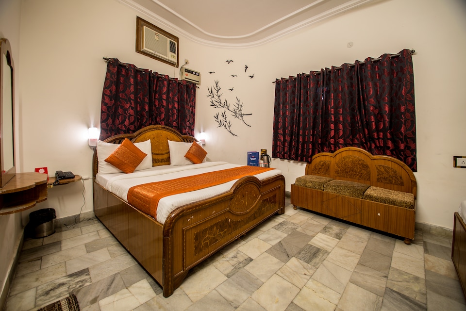 OYO 3962 M K Sood Hotel, Golden Temple Road Amritsar, Amritsar