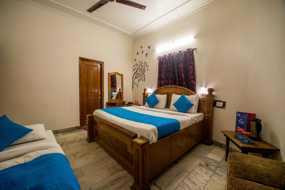 OYO 3962 M K Sood Hotel, Golden Temple Road Amritsar, Amritsar