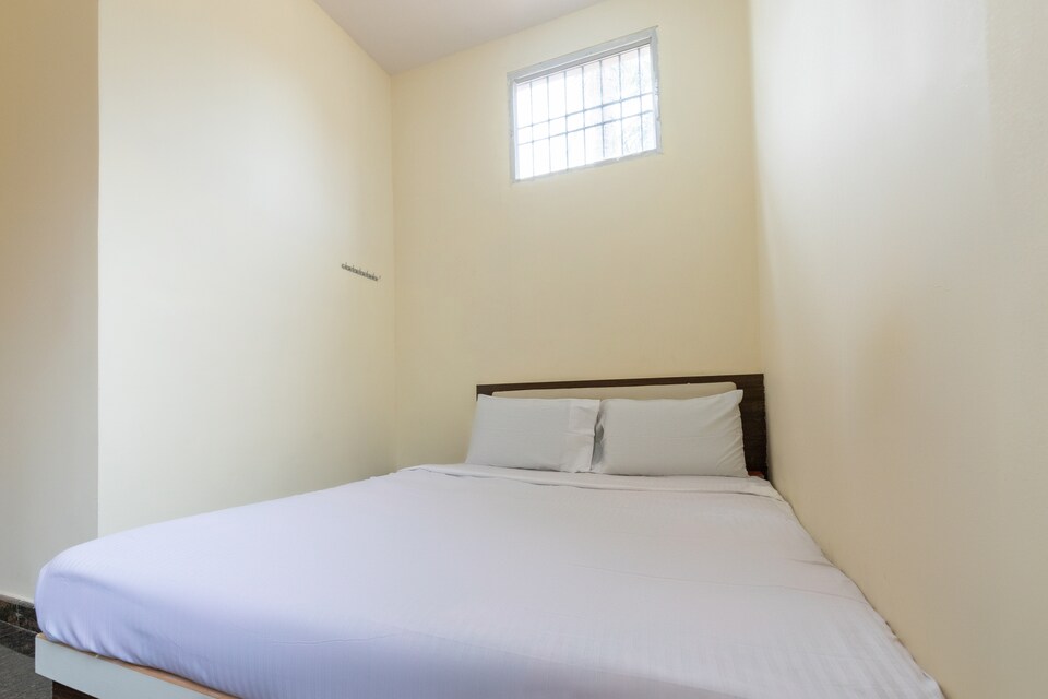 SPOT ON 44173 Madhura Residency, Hassan, Hassan