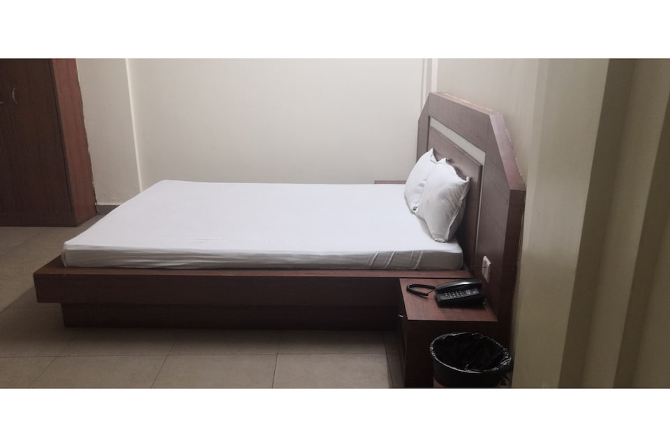 SPOT ON 44183 Hotel Rajasthan Fort, Dimapur, Dimapur