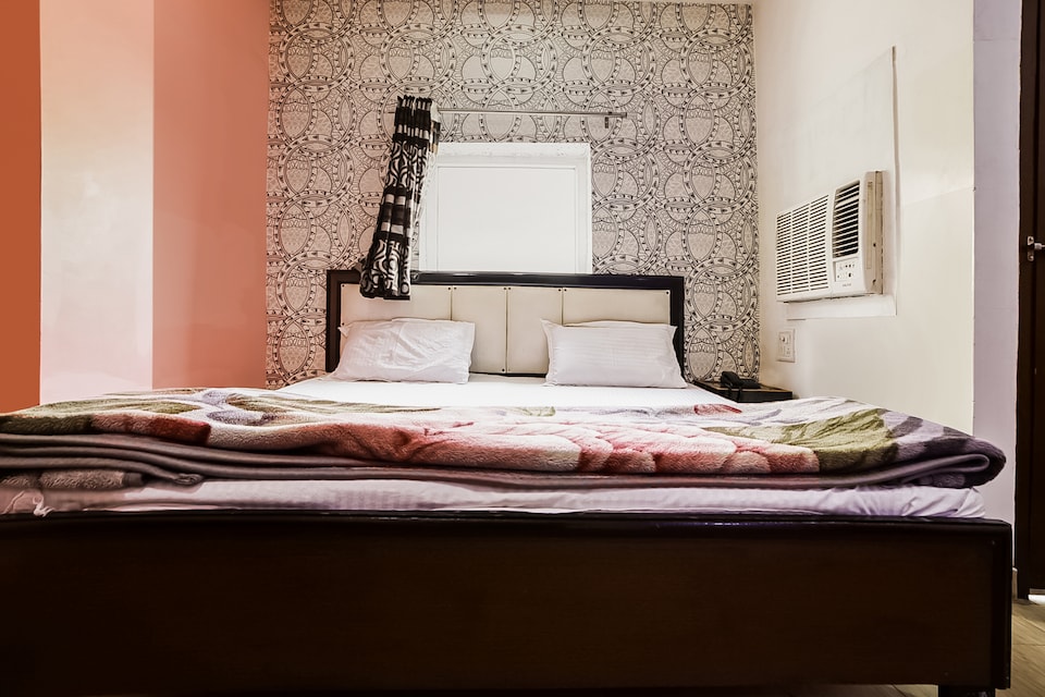 SPOT ON 44200 Hotel Ganga Palace , Etah, Etah