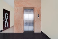 Collection O Republic Mall Coimbatore Formerly Manis Residency