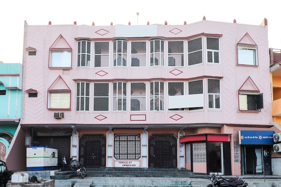 SPOT ON 44226 Shivam Guest House, Basti, Basti