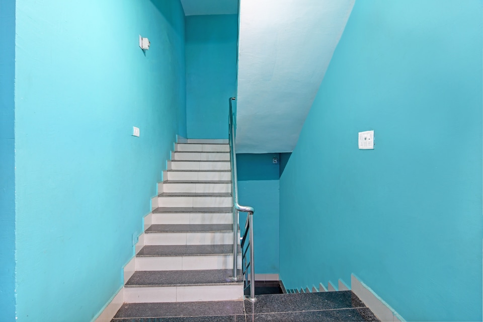 Hotel O Sri Govinda, Bapuji Nagar, Bhubaneswar