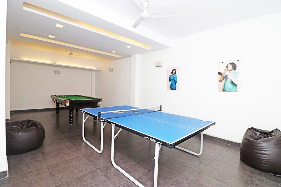 Capital O 44230 Casa Haven, Huda 2 Gurgaon, Gurgaon