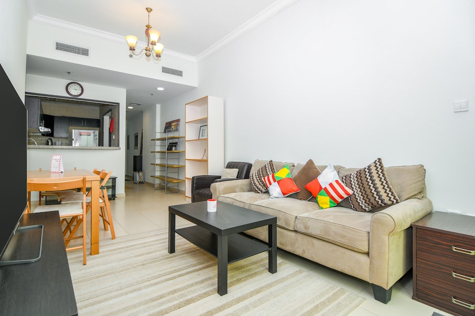 OYO 193 Home 1 BHK Mazaya 12 Apartment Silicon Oasis, Silicon Oasis Dubai, Dubai