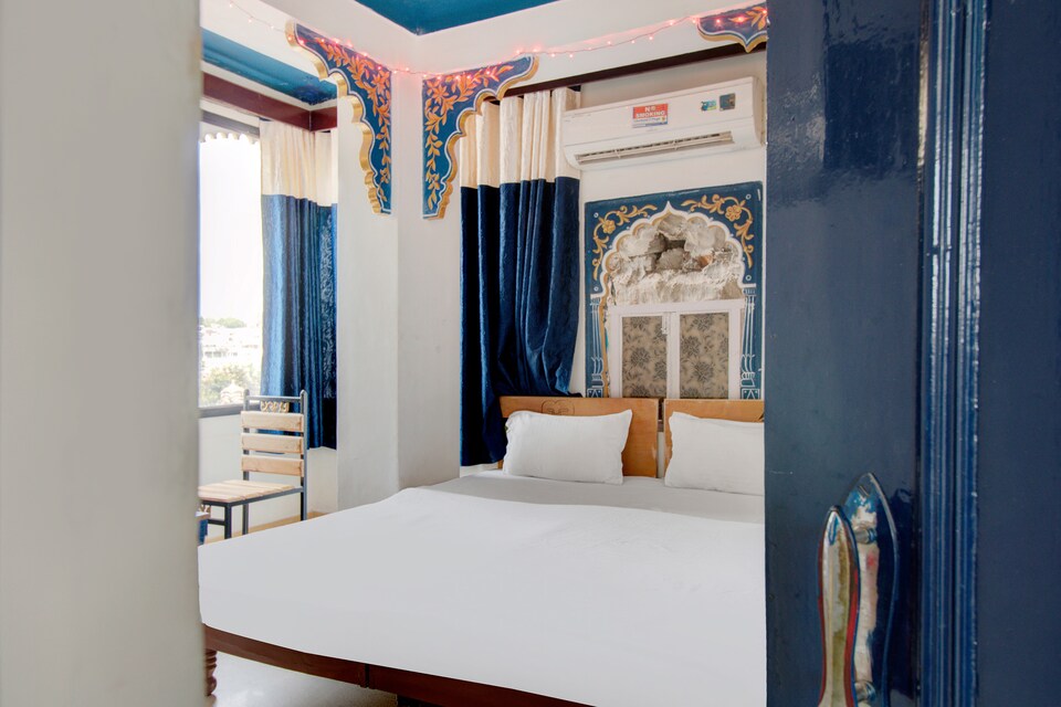 SPOT ON 44241 Island Tower, Gulab Bagh, Udaipur