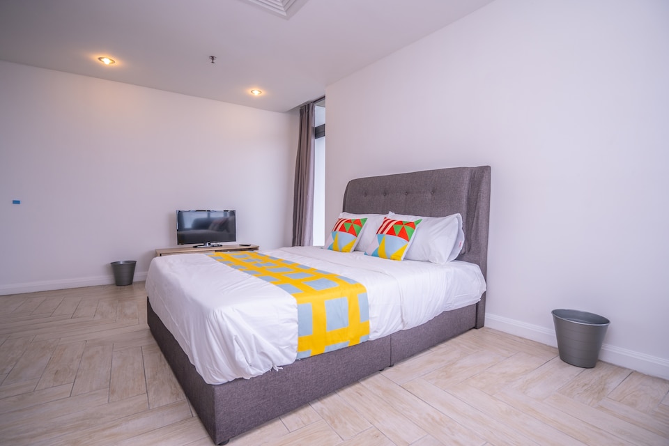 OYO Home 11331 Splendid 1br Empire City Marriot , Damansara Perdana, Petaling Jaya
