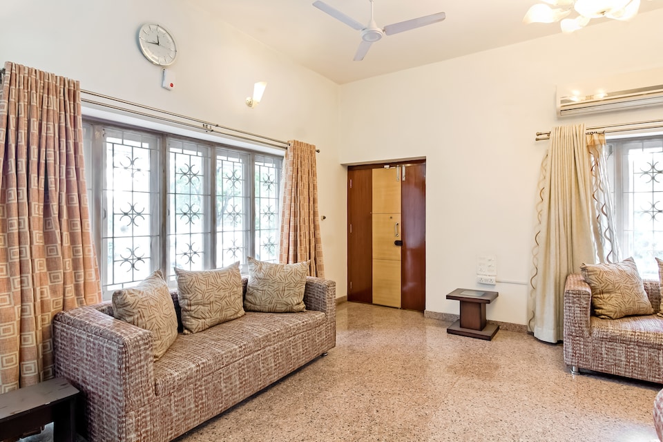 OYO 44254 Exotic Stay Vikrampuri Colony, Secunderabad, Hyderabad