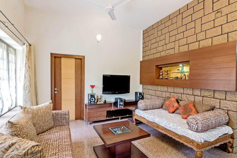 OYO 44254 Exotic Stay Vikrampuri Colony, Secunderabad, Hyderabad