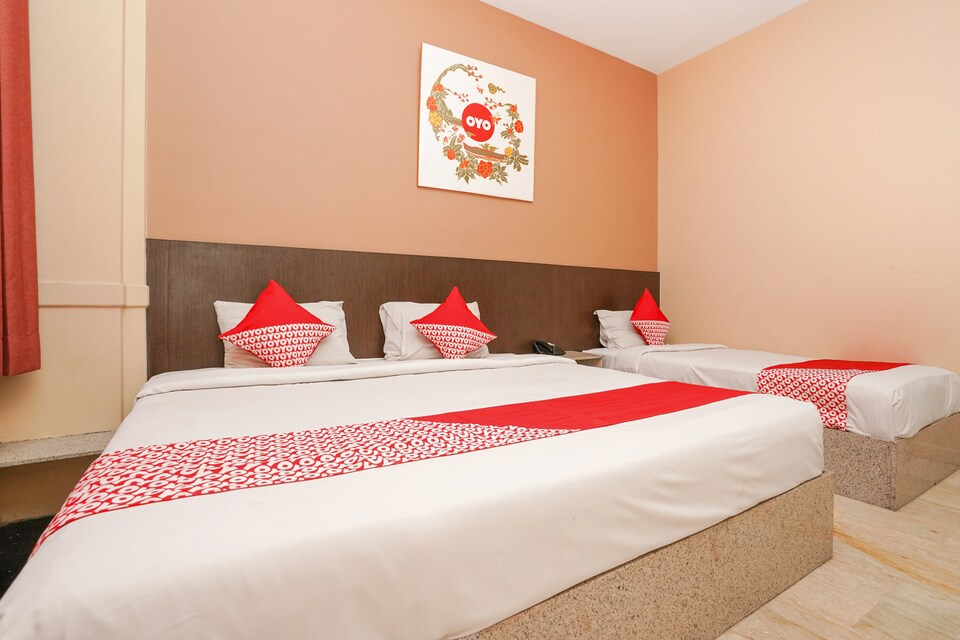 OYO 1093 Hotel Griyo Avi, Dukuh Pakis, Surabaya