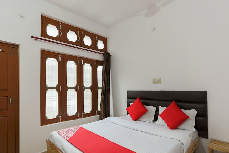 OYO 44296 Hotel Surya Tourist Complex, Uttarkashi, Uttarkashi