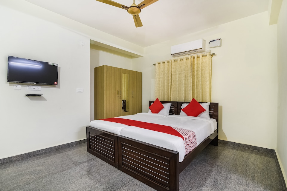 OYO Sai Sadhan Residency, RVS Nagar, Chittoor