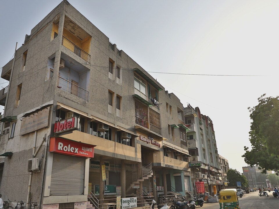 live as AHM711, Kankaria-Maninagar Ahmedabad, Ahmedabad