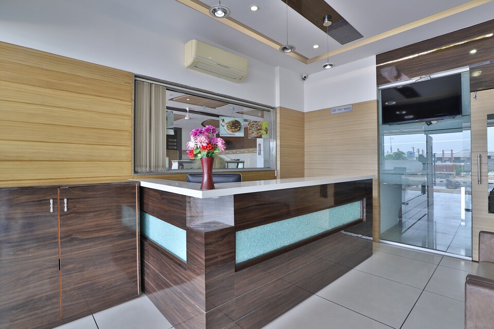 OYO 44317 Hotel Kabir(shagun), Himmatnagar, Himmatnagar