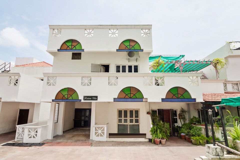 OYO Home 44325 Alluring Stay Near Jubilee Hills Check Post