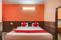 OYO The Ajeet Homes Near Appu Ghar