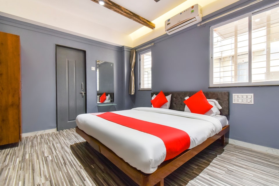 OYO 44369 Hotel Ashirwad, Solapur, Solapur