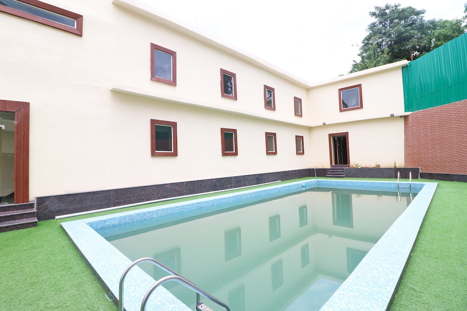 OYO 44370 Vaikunth Resort, Kangra, Kangra