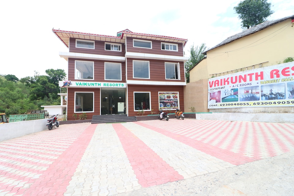 OYO 44370 Vaikunth Resort, Kangra, Kangra