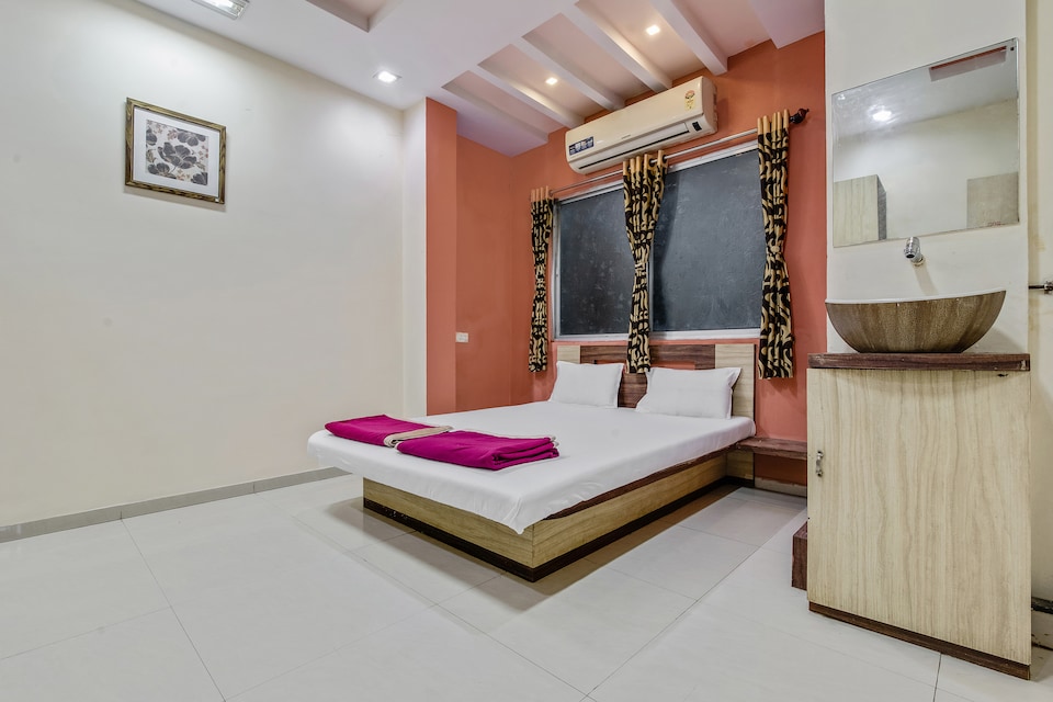 SPOT ON 44377 Om Datta Yatri Niwas, Kolhapur City, Kolhapur