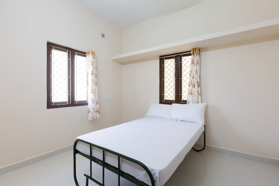 SPOT ON 44527 Rajeshwari Residency, Guduvancherry, Chennai